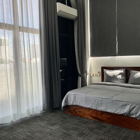 פנום פן Wh Chamkarmon Residence מראה חיצוני תמונה